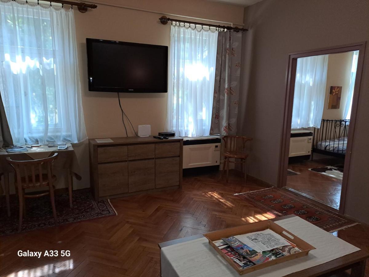 Szell 3 Apartman Lejlighed Szombathely Eksteriør billede